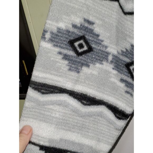 A Cabin Fever Women's Plus Cozy Fleece Pullover Jacket Southwestern Pattern 2XL - Picture 4 of 10